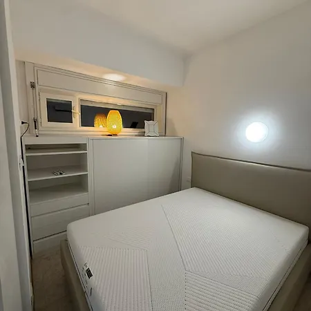 Bilocale Vista Mare Con Giardino Privato E Piscina Apartment Sanremo